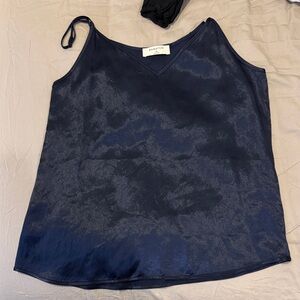 ARITIZIA Babaton Navy Silk V-Neck Cami